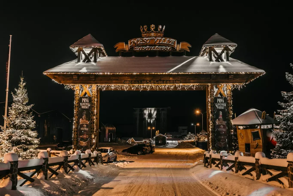 Absolutely Awesome Fairytale Travel Experience of Winter In Nestville Park Located In Slovakia | SUPERPOBYT Travel